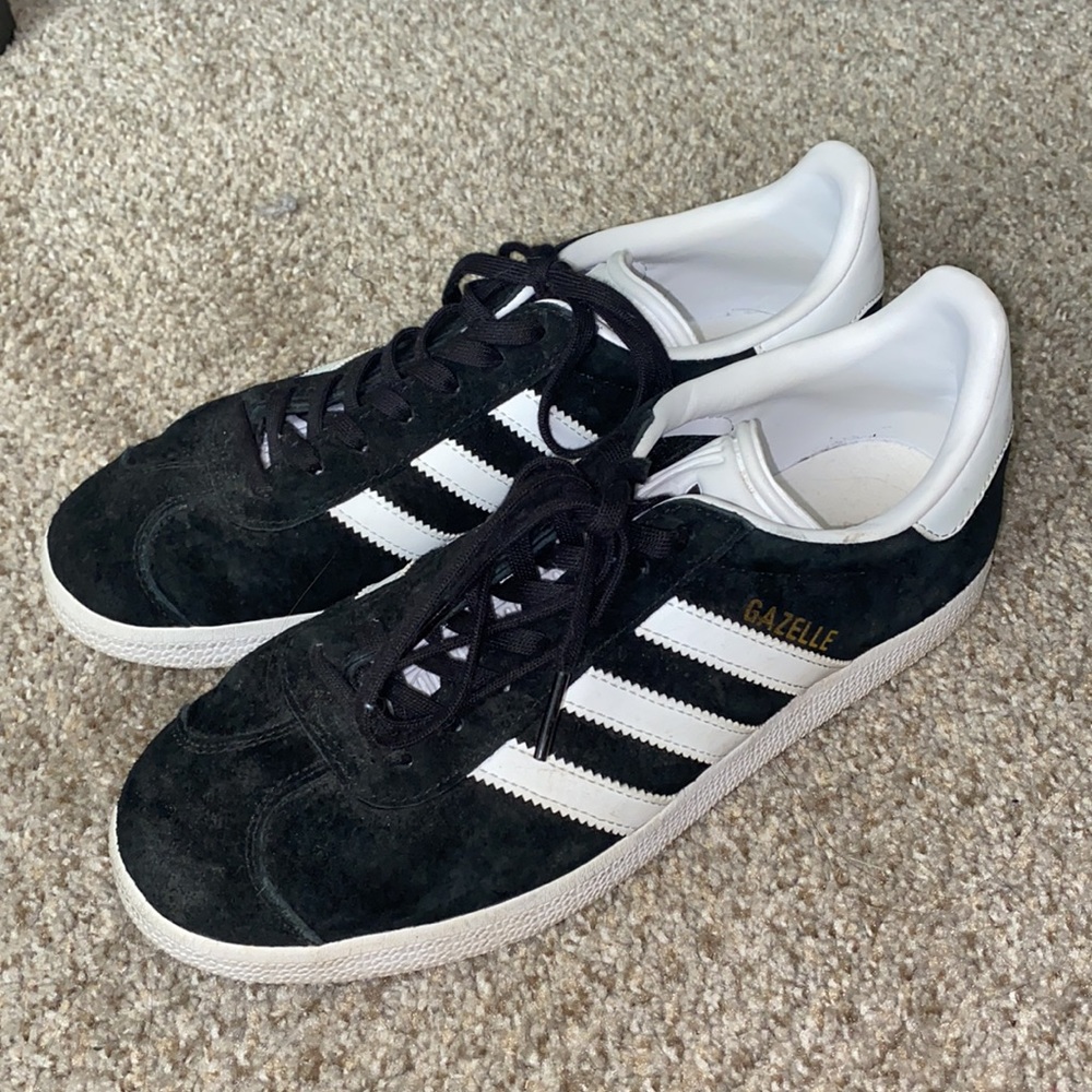 Adidas Gazelle Shoes - Picture 4 of 8